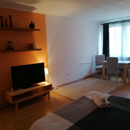 Nexus Apartamento Miercurea Ciuc Exterior foto