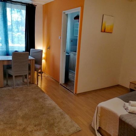 Nexus Apartamento Miercurea Ciuc Exterior foto