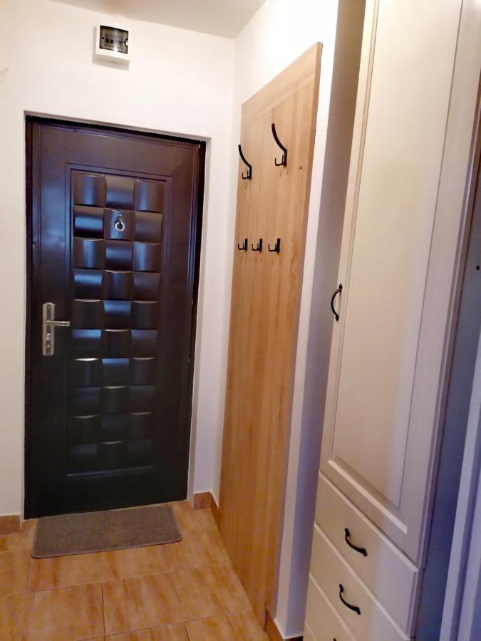 Nexus Apartamento Miercurea Ciuc Exterior foto
