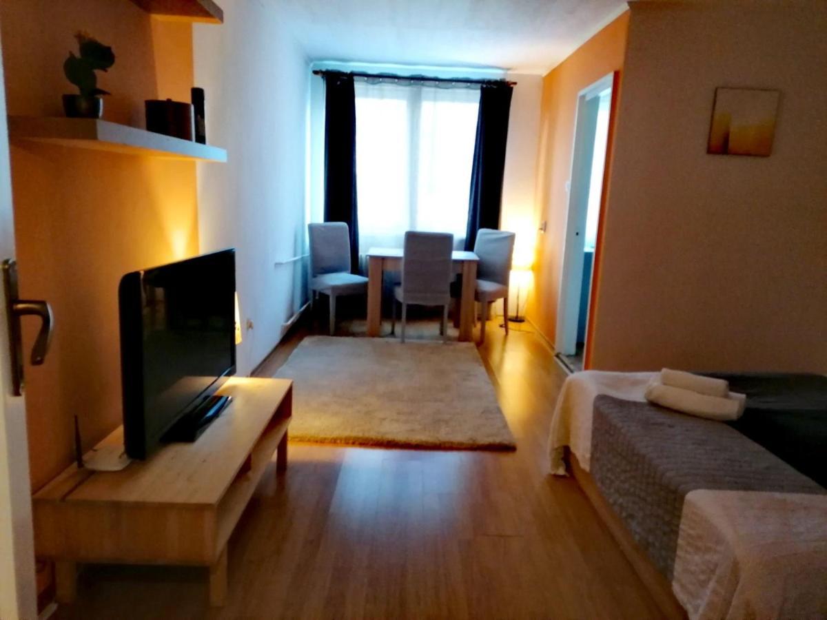 Nexus Apartamento Miercurea Ciuc Exterior foto