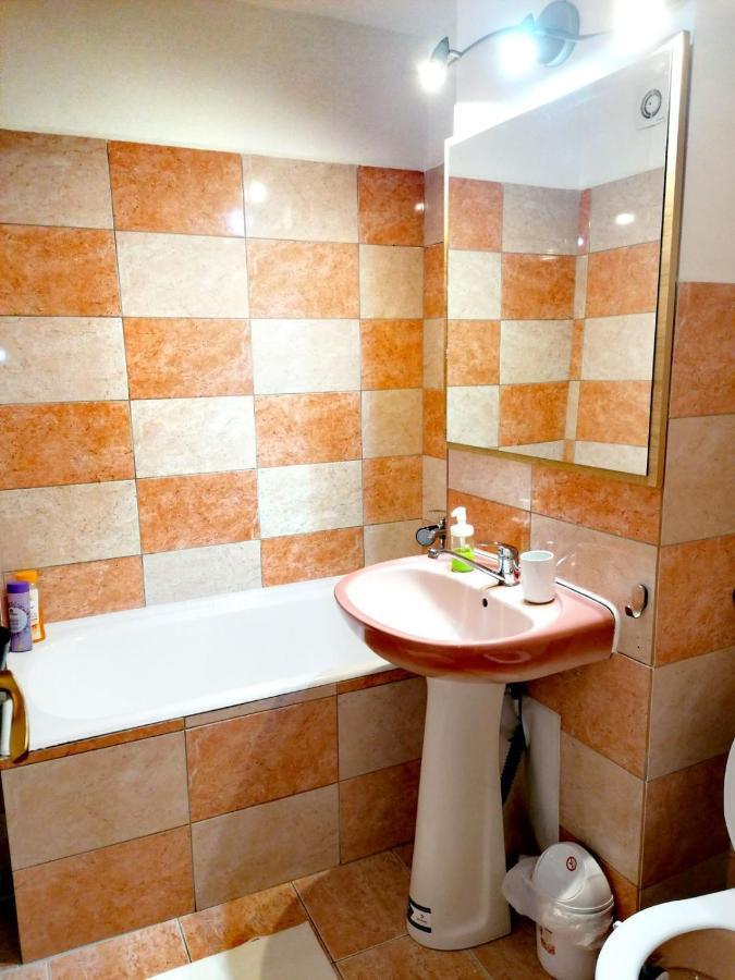 Nexus Apartamento Miercurea Ciuc Exterior foto